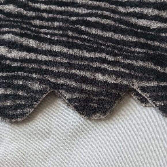 J.O.A. Off White and Black Zebra Print Eyelash Knit Cropped Pullover Sweater - Picture 11 of 15